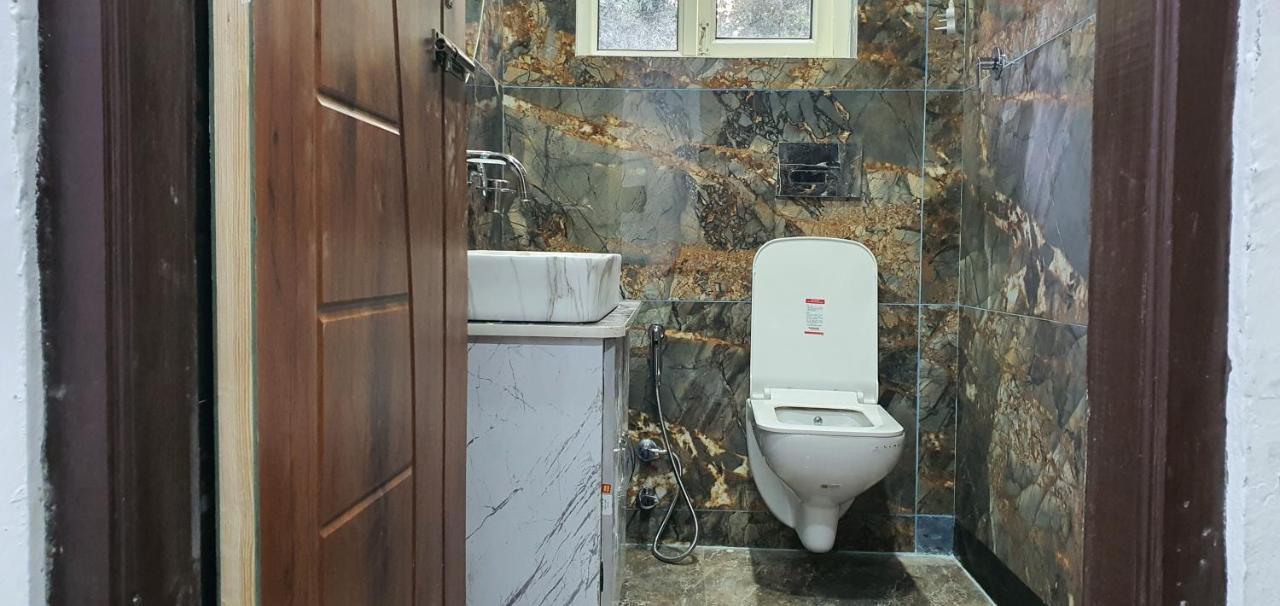 Hotel Resonance Exotic Srīnagar エクステリア 写真