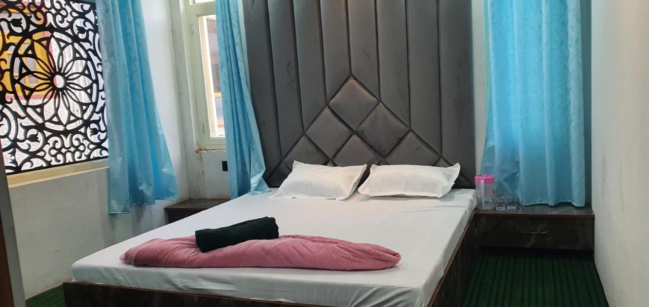 Hotel Resonance Exotic Srīnagar エクステリア 写真