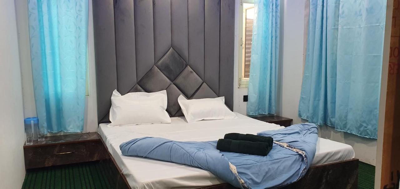 Hotel Resonance Exotic Srīnagar エクステリア 写真