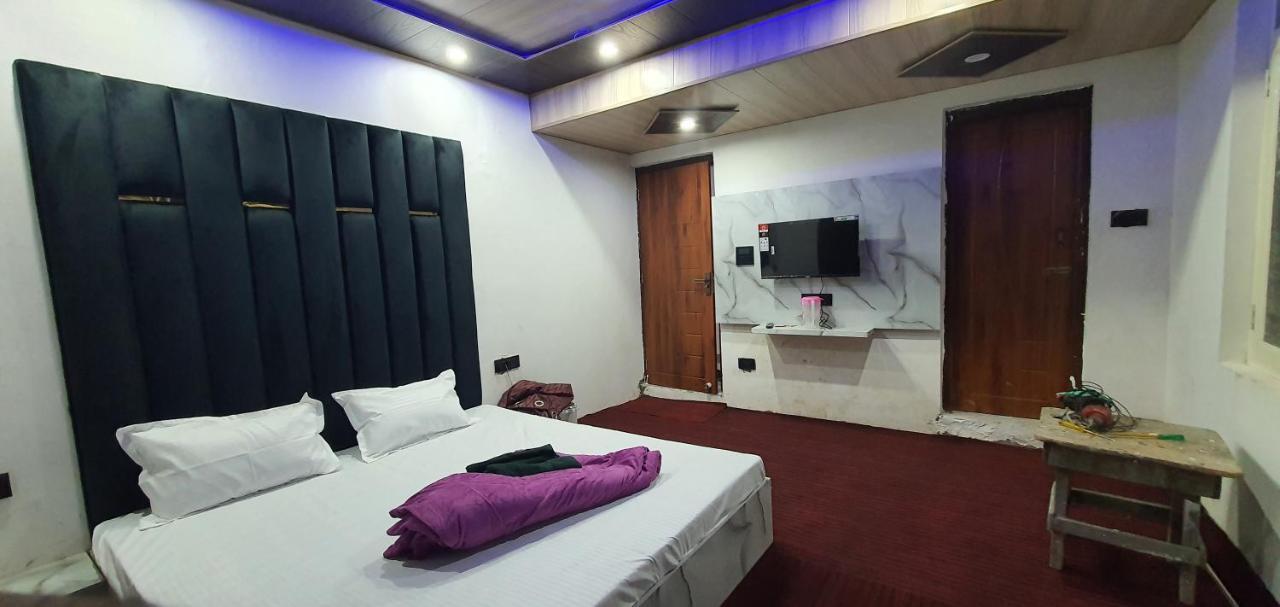Hotel Resonance Exotic Srīnagar エクステリア 写真
