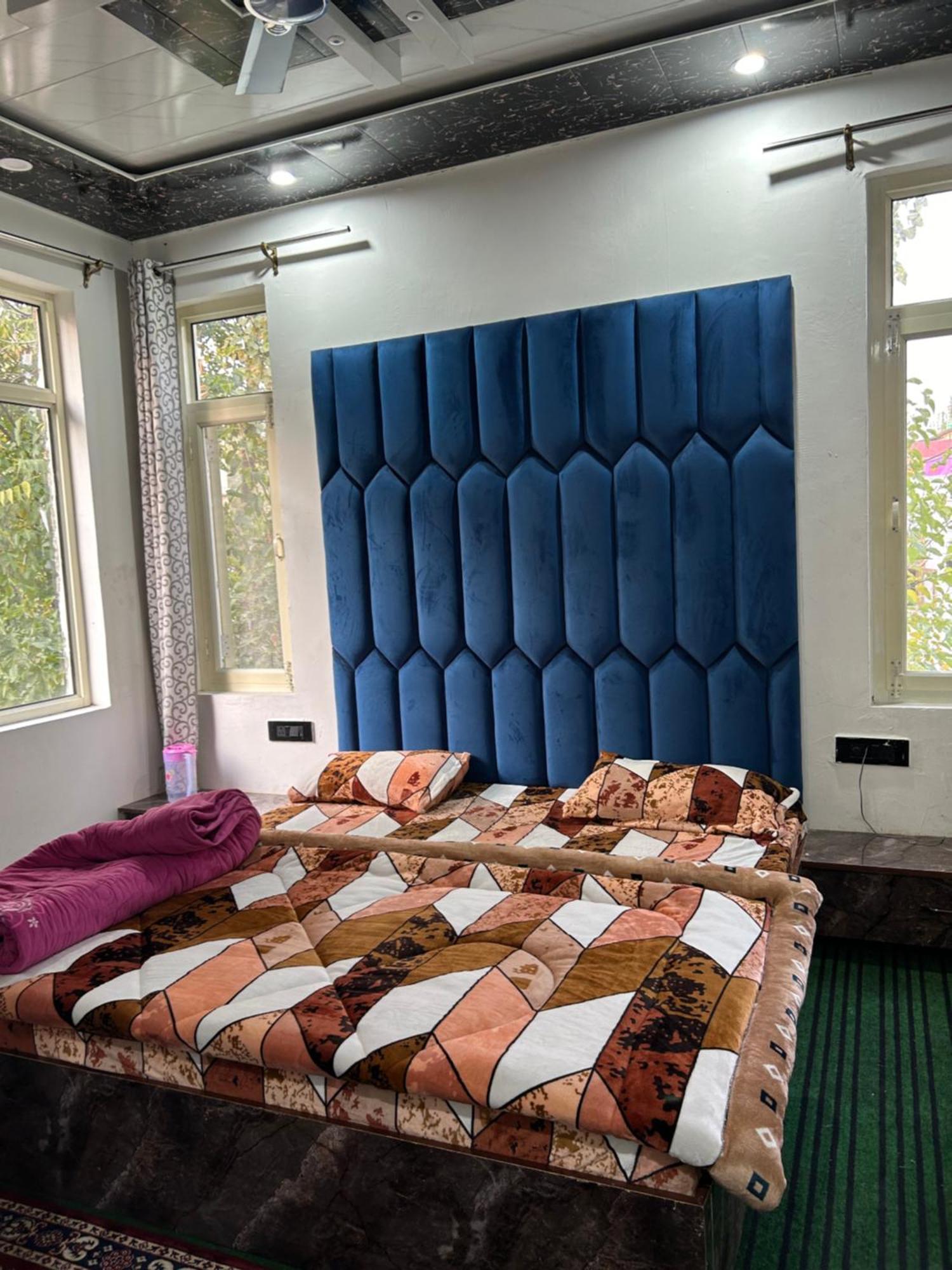 Hotel Resonance Exotic Srīnagar エクステリア 写真
