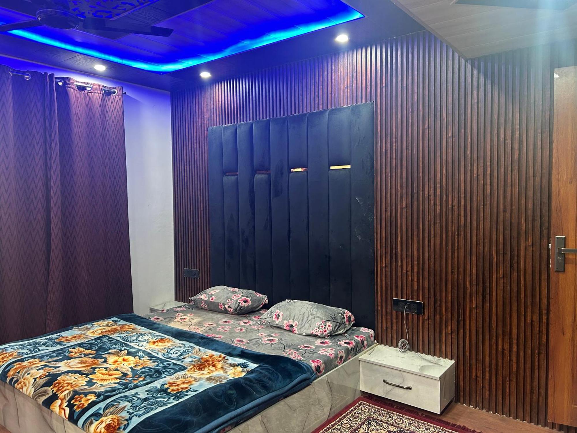 Hotel Resonance Exotic Srīnagar エクステリア 写真